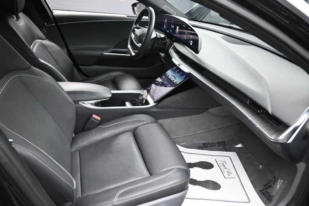 Used 2023 Lucid Air Touring AWD/4WD image 16