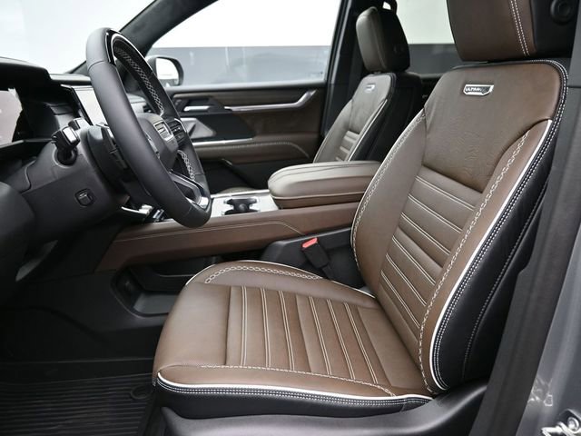New 2026 GMC Acadia Denali Ultimate w/ LPO, Floor Liner Package AWD/4WD image 10