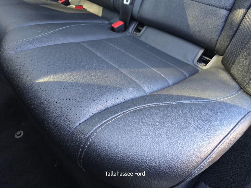 Used 2020 Mercedes-Benz GLE 350 4MATIC image 45