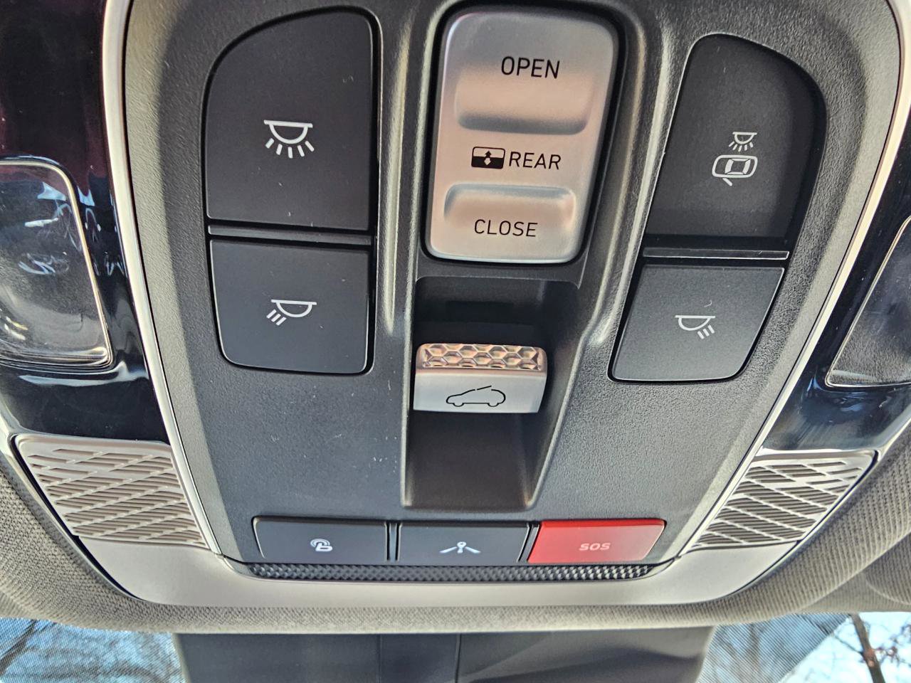 Used 2022 Hyundai Palisade Limited image 51