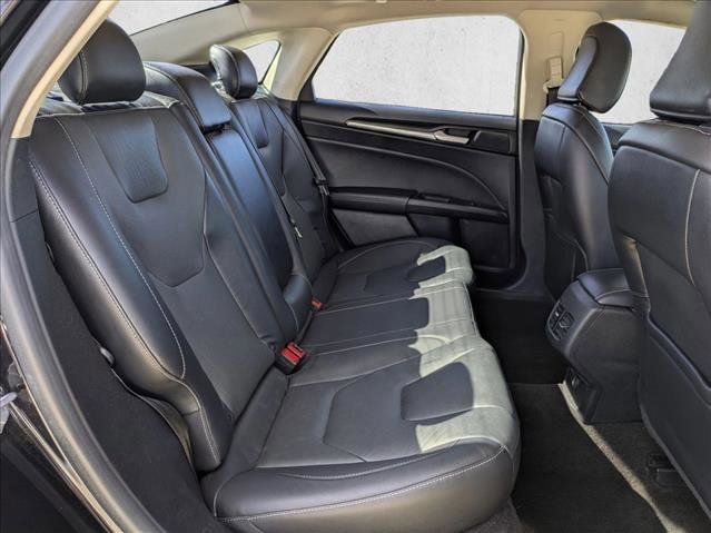 Used 2020 Ford Fusion Titanium image 20