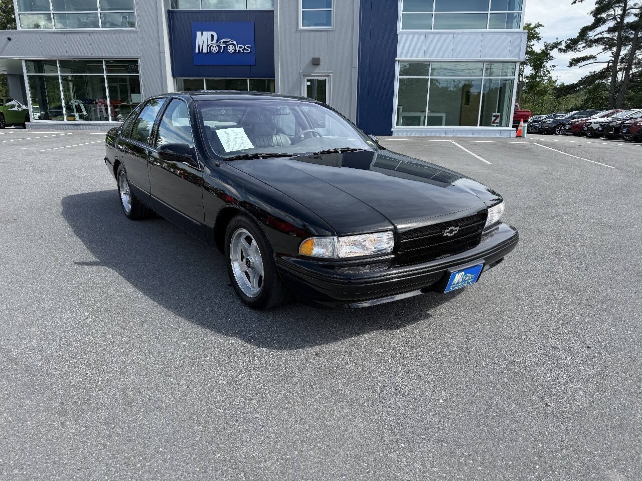 Used 1996 Chevrolet Impala SS RWD image 2