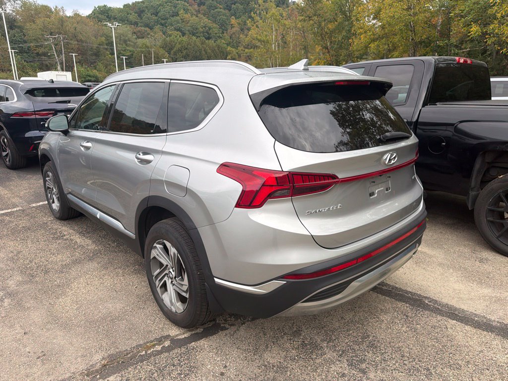 Used 2022 Hyundai Santa Fe SEL w/ Convenience + Premium Package AWD/4WD image 11