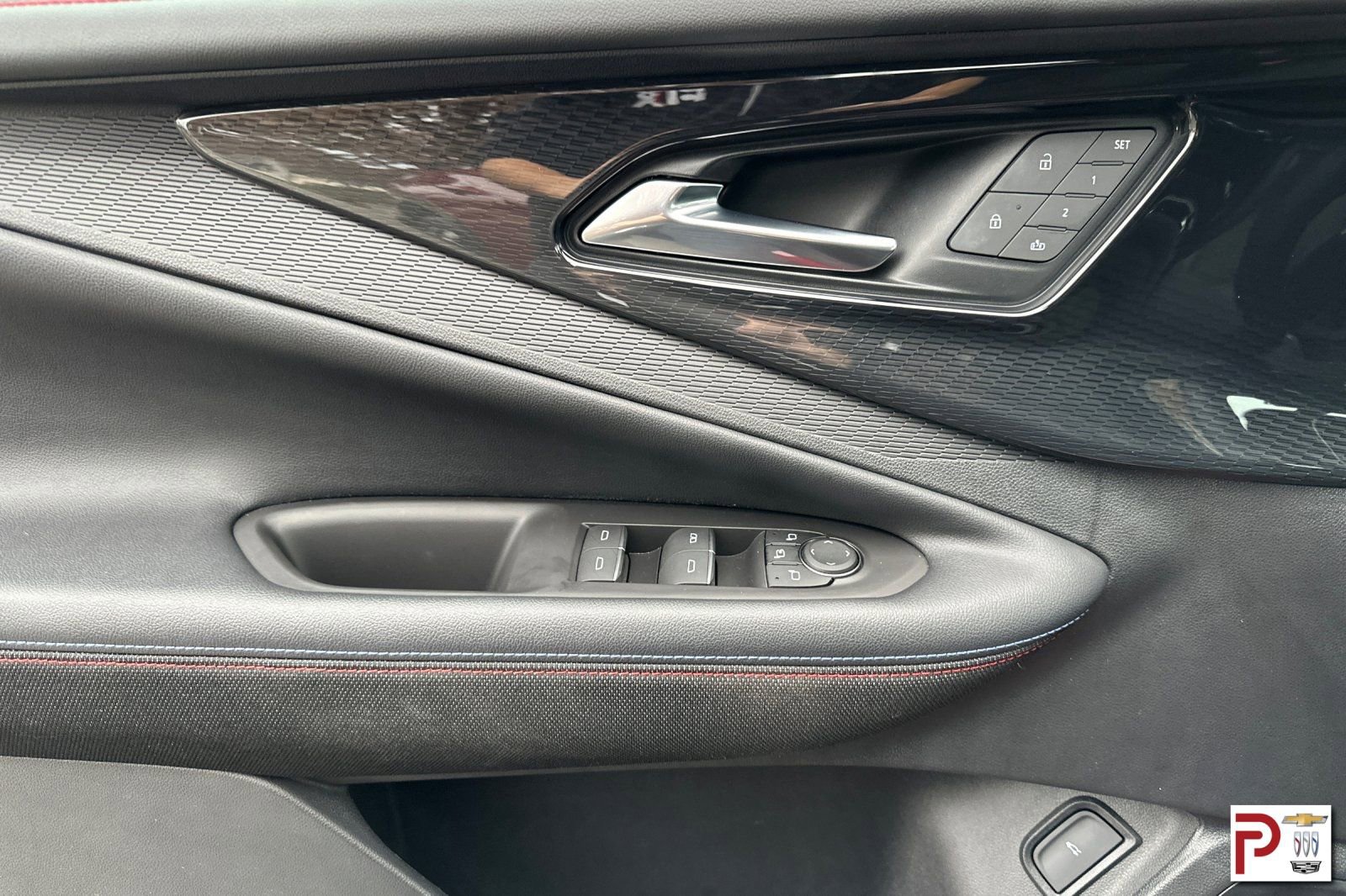 Certified 2025 Chevrolet Blazer EV RS image 12