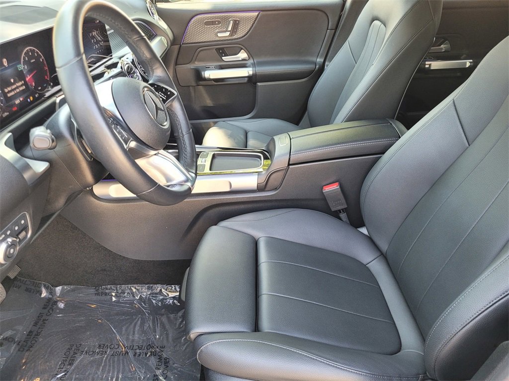 Used 2024 Mercedes-Benz GLB 250 image 22