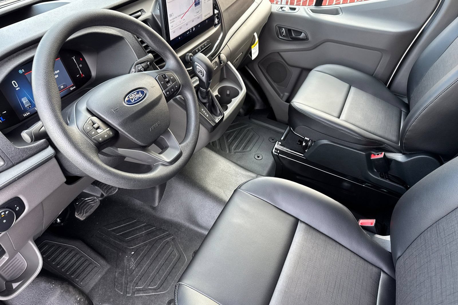 New 2026 Ford Transit 250 Low Roof RWD image 10