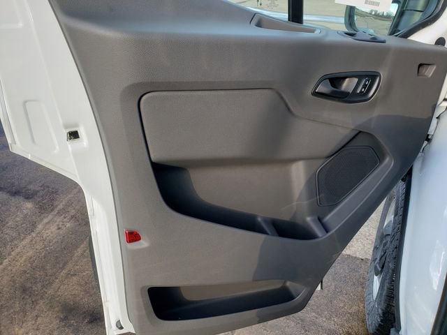 New 2026 Ford Transit 250 148 Medium Roof RWD image 12