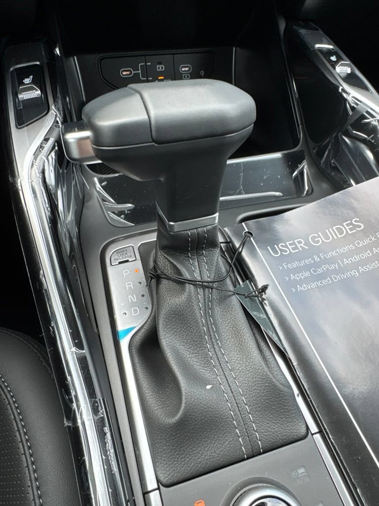 New 2026 Kia Sorento S AWD/4WD image 13