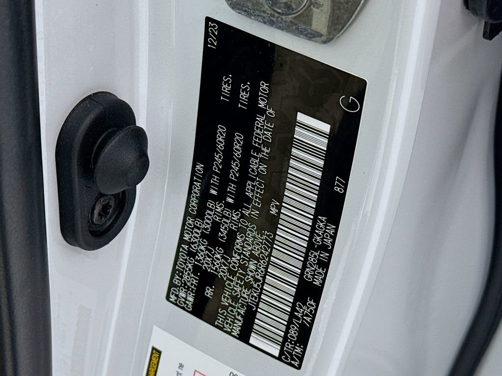 Used 2024 Toyota 4Runner Limited image 34