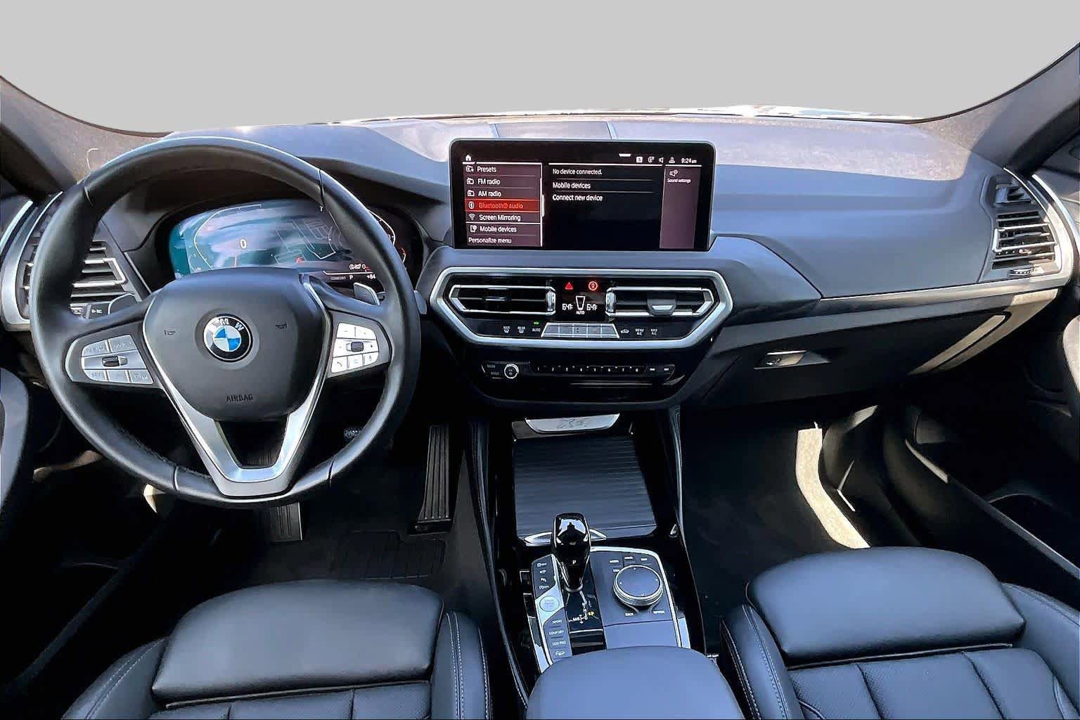 Used 2022 BMW X4 xDrive30i w/ Parking Assistance Package AWD/4WD image 15
