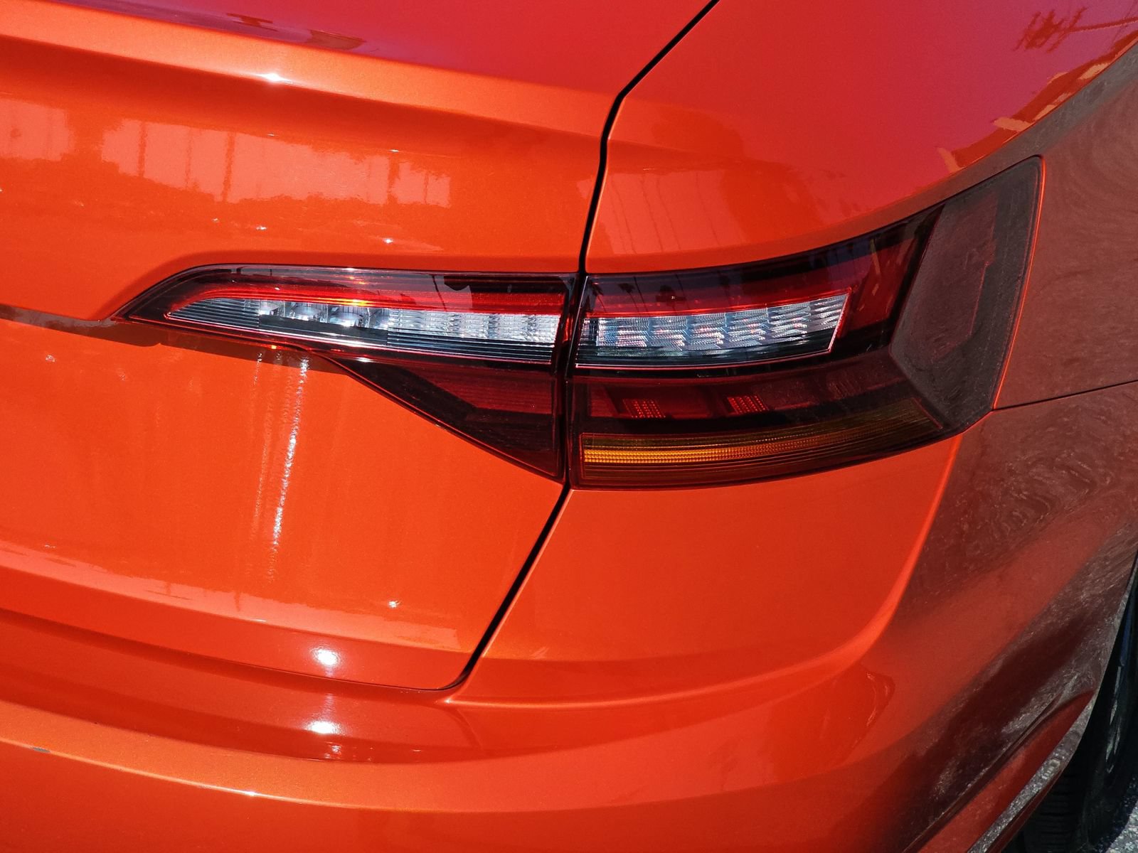 Used 2019 Volkswagen Jetta SEL Premium FWD image 34