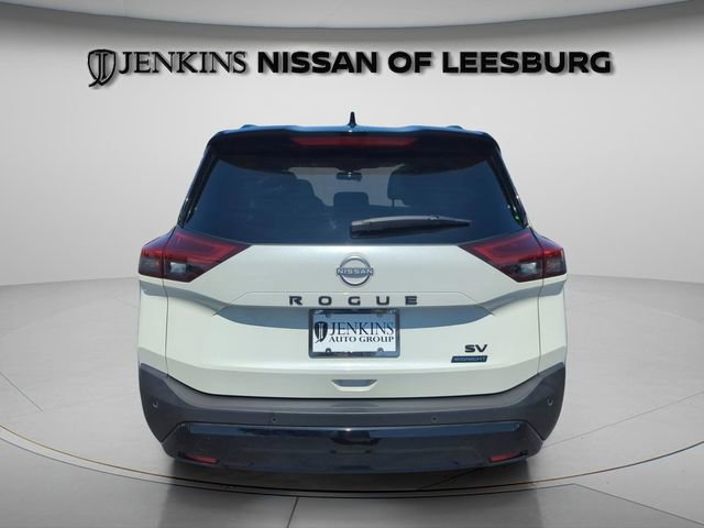 Certified 2023 Nissan Rogue SV w/ SV Premium B Package FWD image 7