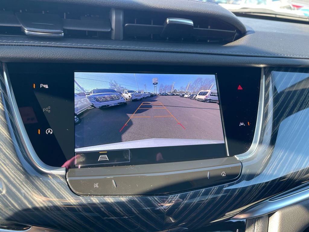 Used 2024 Cadillac XT6 Premium Luxury image 23