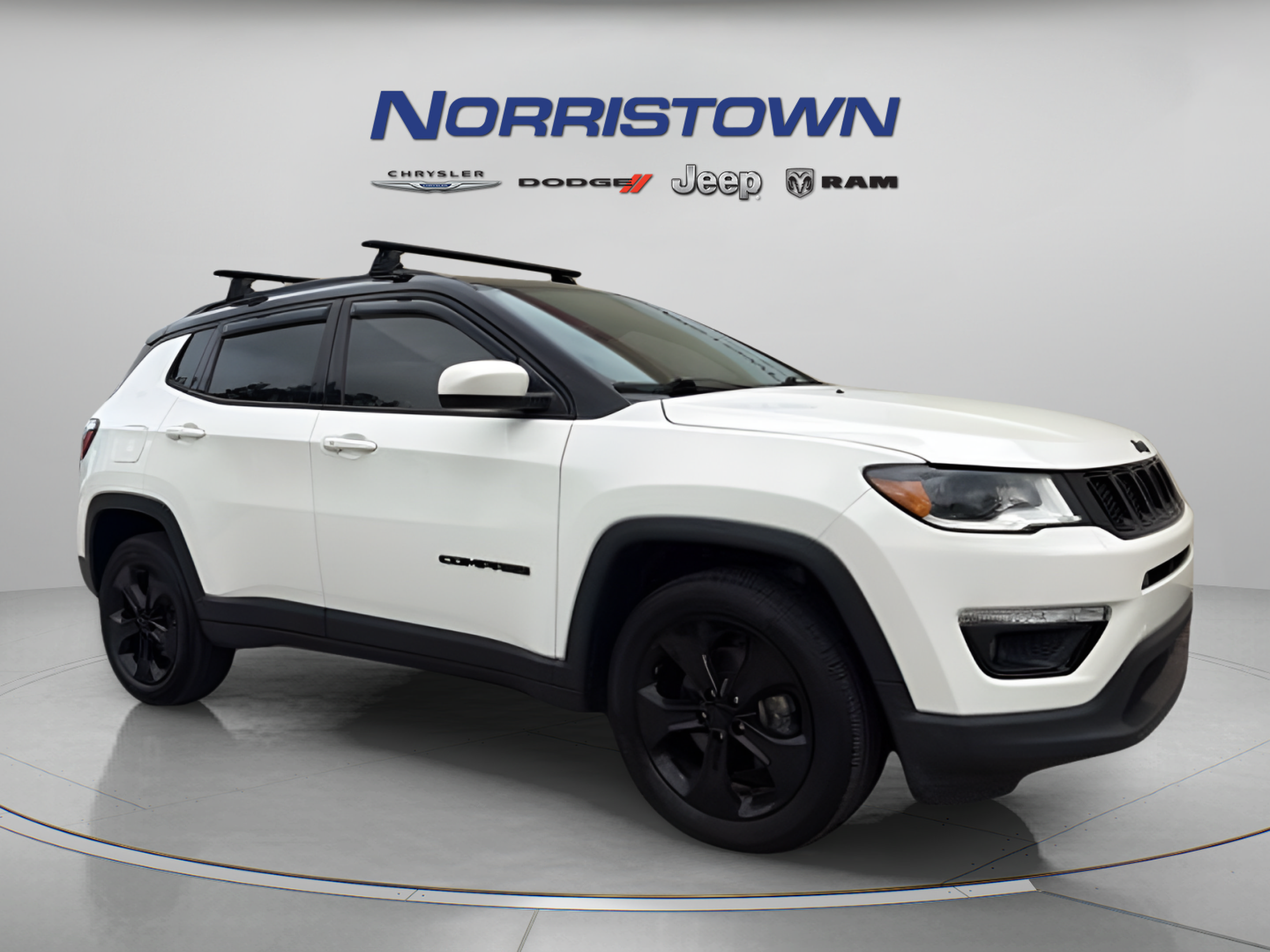 Used 2019 Jeep Compass Latitude AWD/4WD image 1
