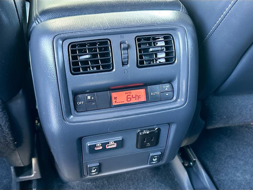 Used 2019 Nissan Pathfinder FWD image 25
