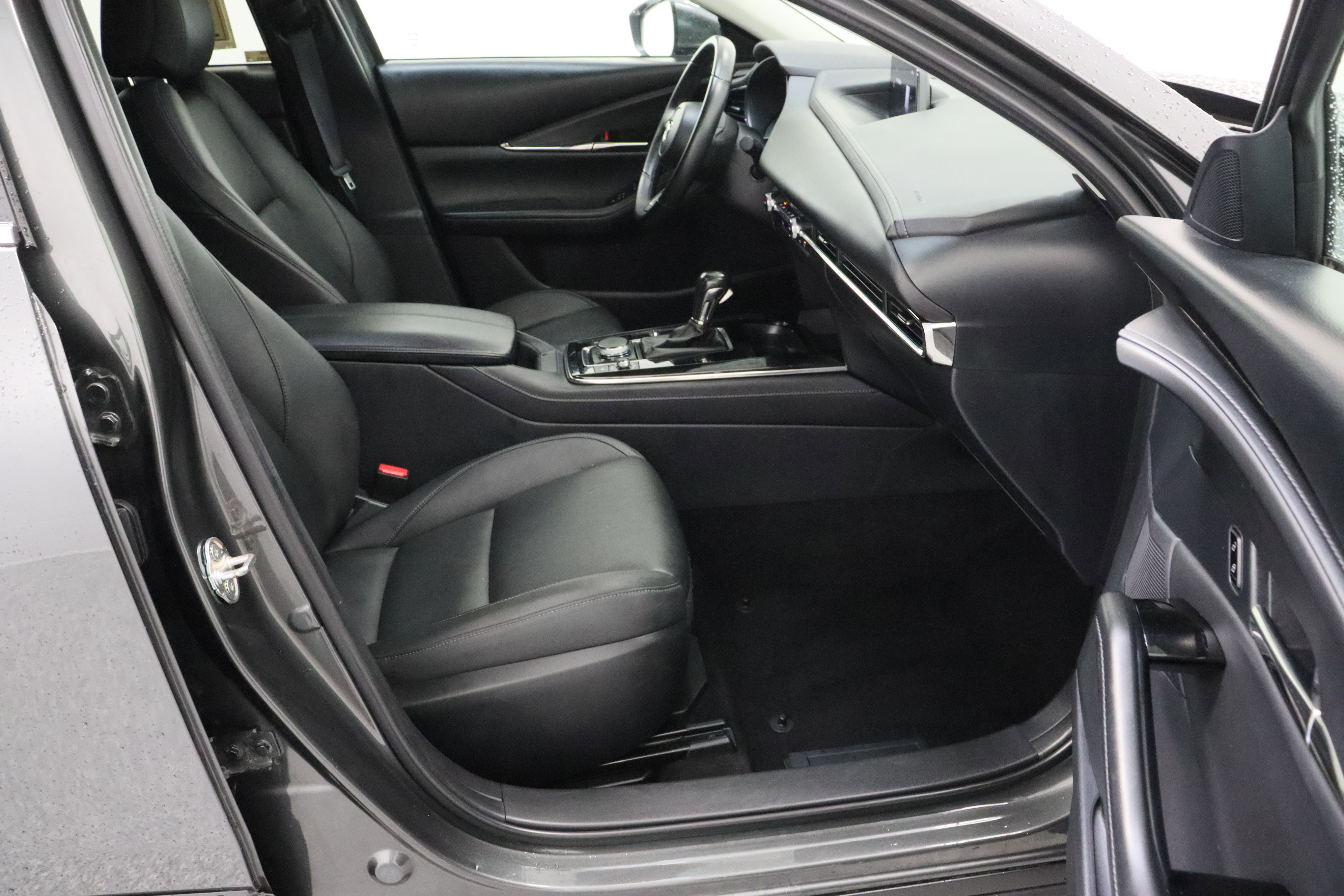 Used 2025 MAZDA CX-30 AWD 2.5 S w/ Preferred Package image 39