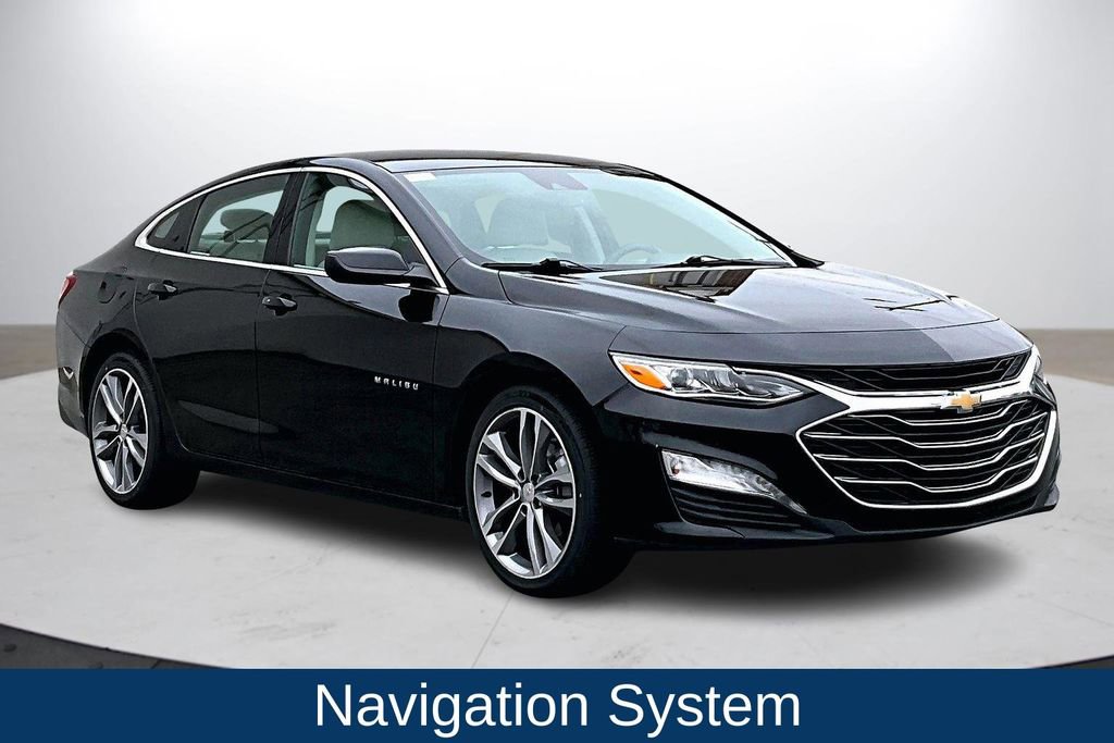 Used 2024 Chevrolet Malibu LT image 2