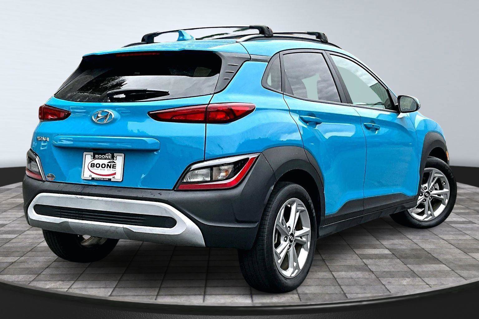 Used 2022 Hyundai Kona SEL image 14