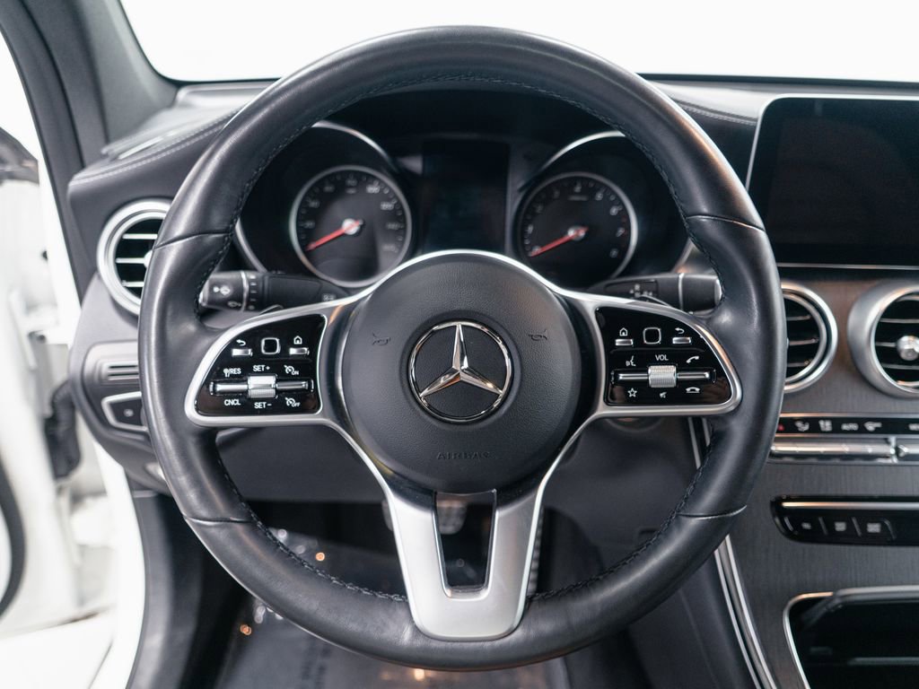 Certified 2022 Mercedes-Benz GLC 300 4MATIC Coupe image 11