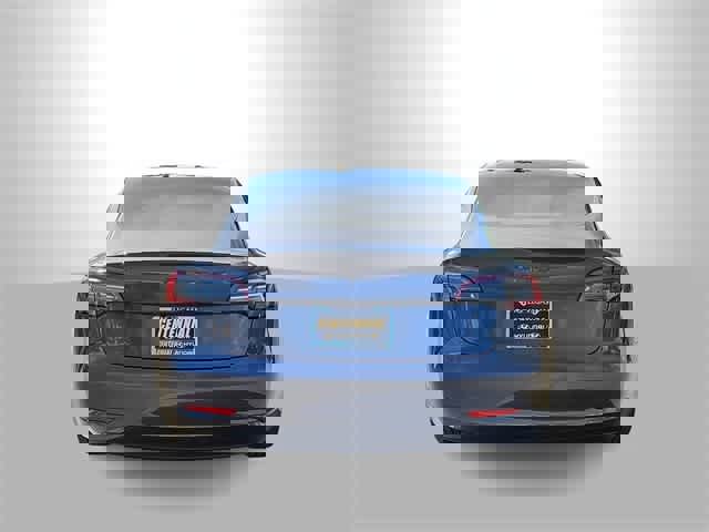 Used 2023 Tesla Model 3 Standard Range image 7