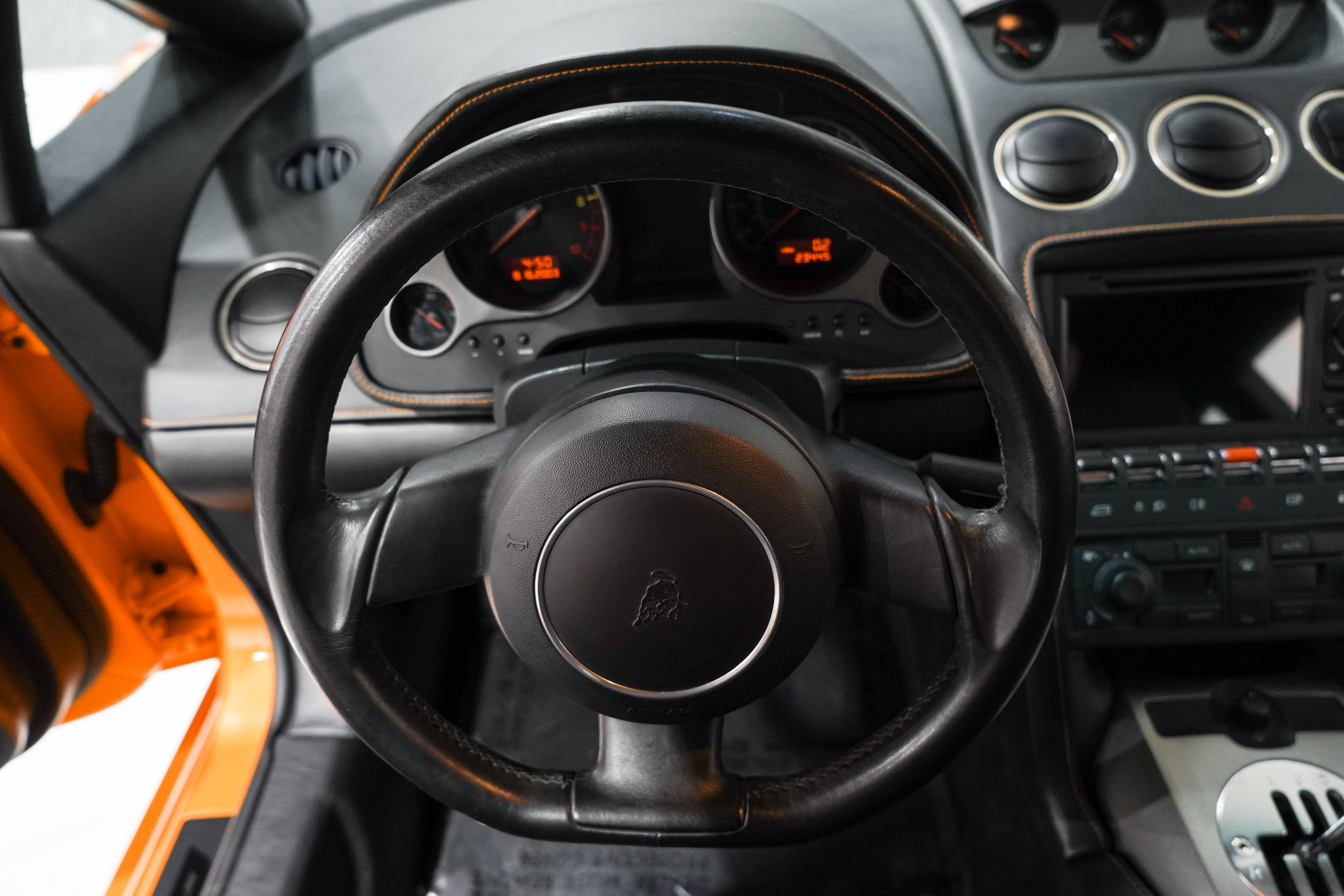 Used 2004 Lamborghini Gallardo AWD/4WD image 10