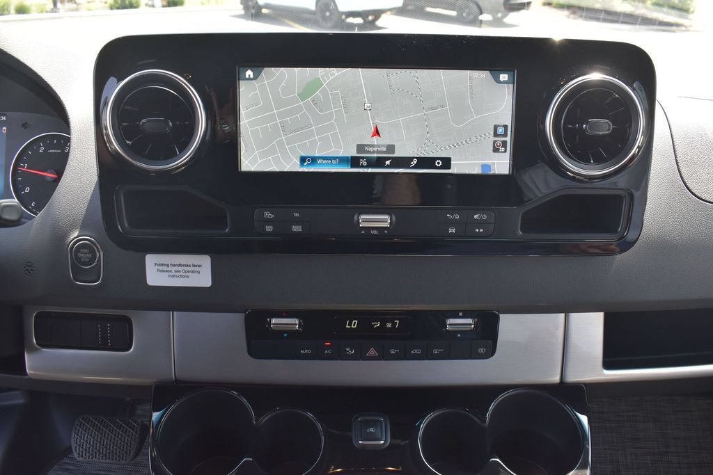 Used 2022 Mercedes-Benz Sprinter 3500 image 30