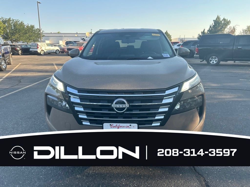 Certified 2025 Nissan Rogue SV AWD/4WD image 15