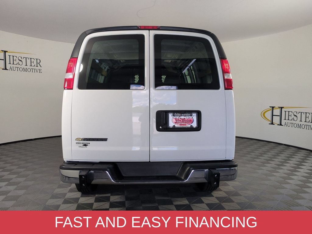 Used 2025 Chevrolet Express 2500 w/ Driver Convenience Package RWD image 4