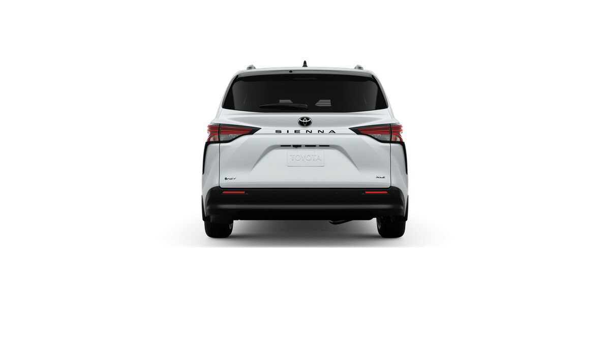 New 2026 Toyota Sienna XLE FWD image 8