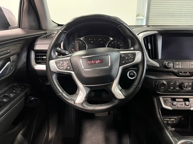 Used 2024 GMC Terrain SLT image 21