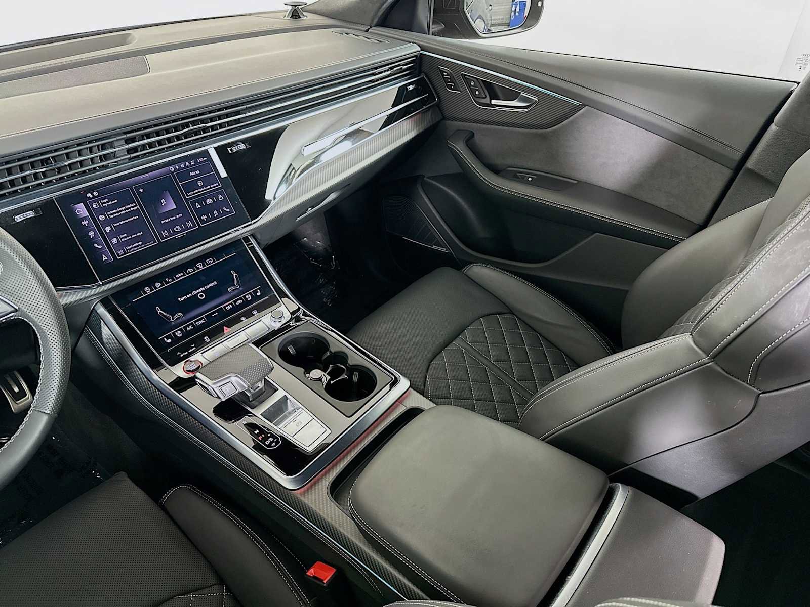 Certified 2024 Audi SQ8 Prestige image 22