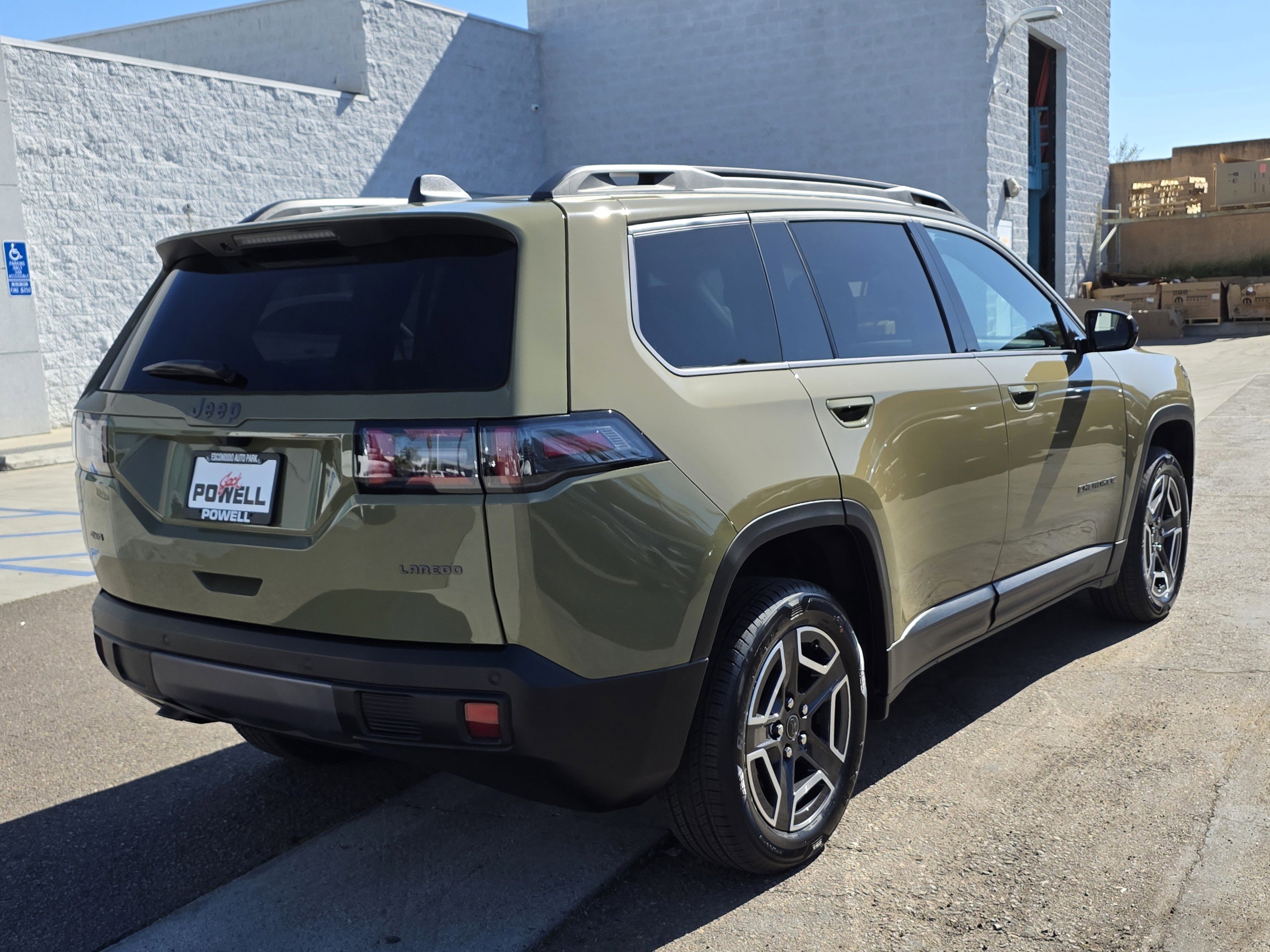 New 2026 Jeep Cherokee Laredo AWD/4WD image 5