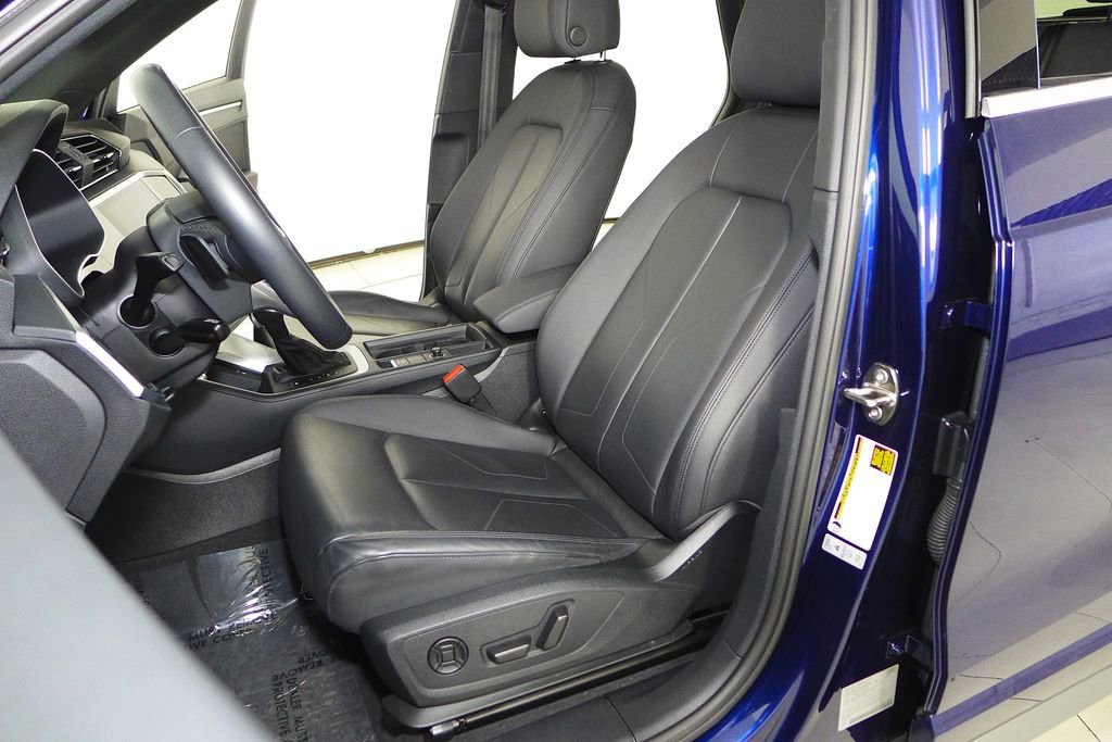 Used 2022 Audi Q3 2.0T Premium w/ Convenience Package image 22