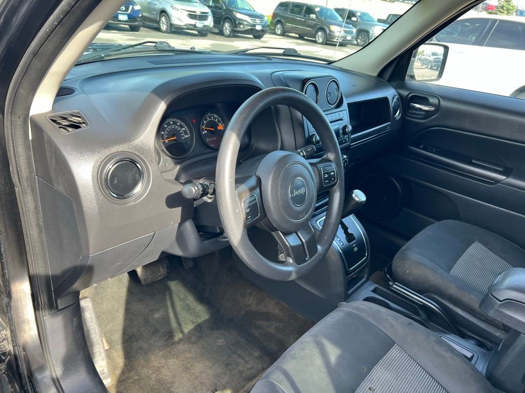 Used 2016 Jeep Patriot Sport w/ Power Value Group FWD image 15
