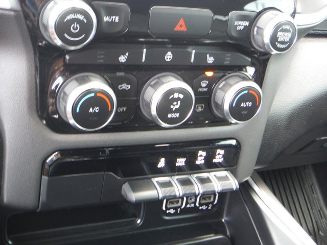 Used 2022 RAM 1500 Big Horn AWD/4WD image 32