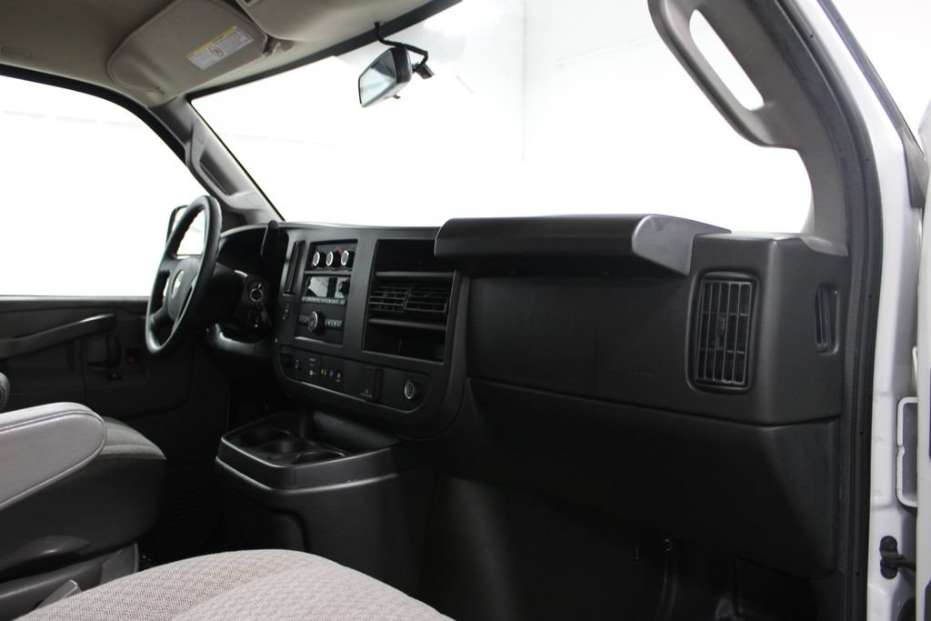 Used 2023 Chevrolet Express 3500 LS RWD image 21