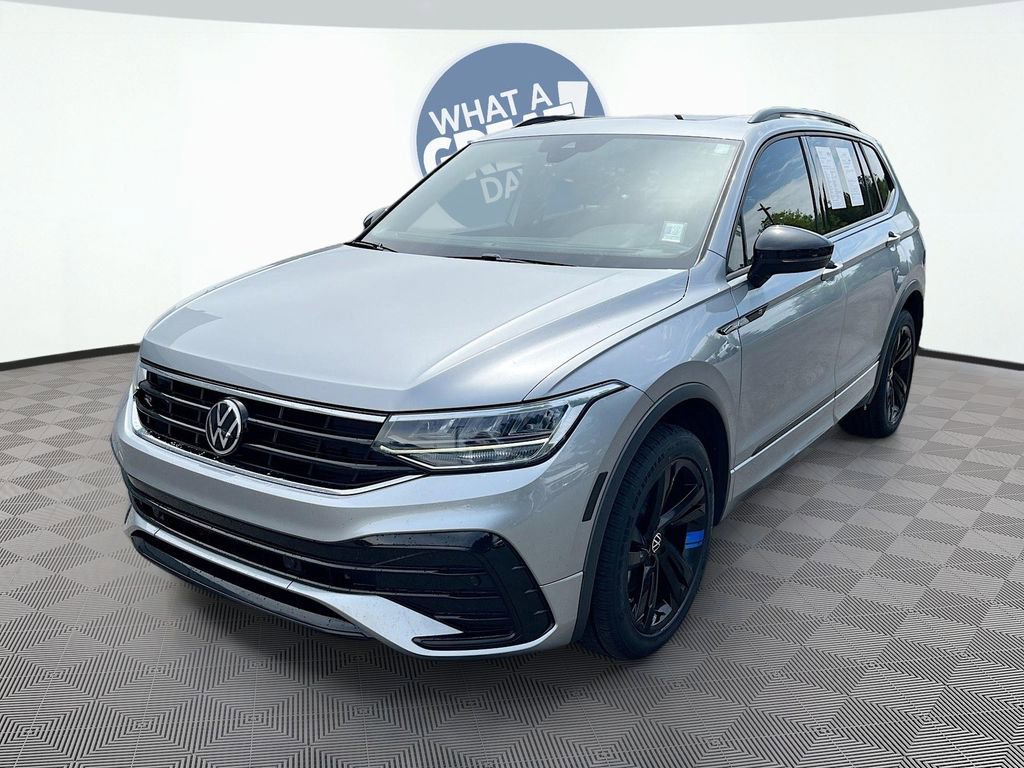 Used 2023 Volkswagen Tiguan SE R-Line