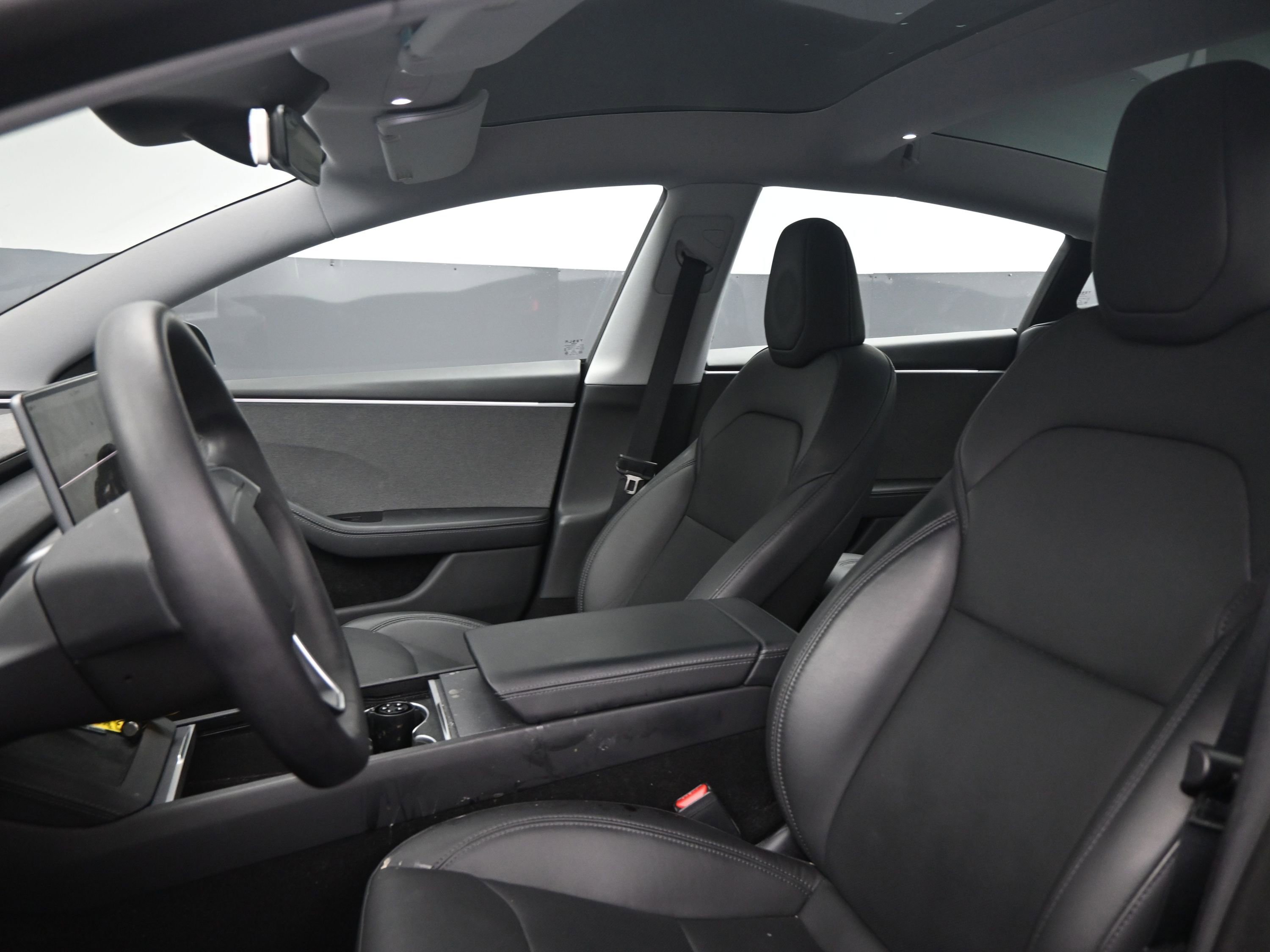 Used 2024 Tesla Model 3 Base image 14