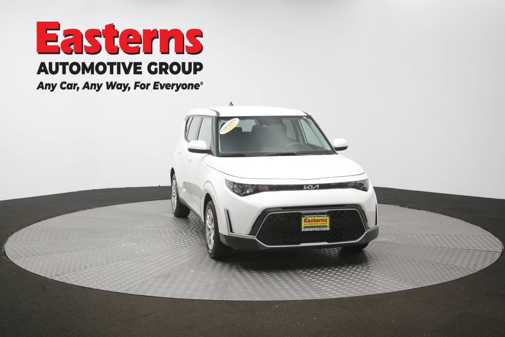 Used 2023 Kia Soul LX FWD image 51