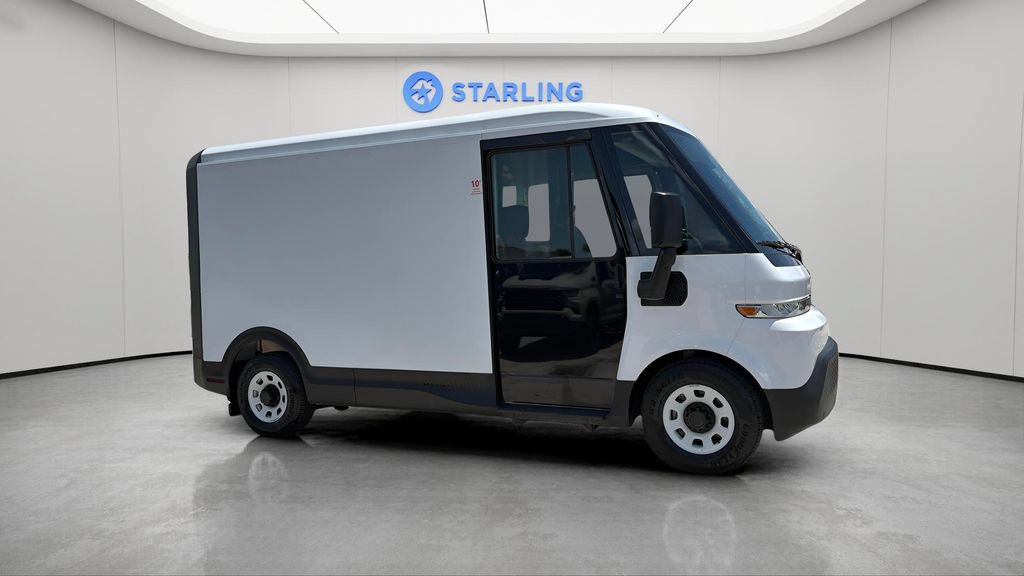Used 2024 Chevrolet Brightdrop 400 w/ Commercial Equipment Package AWD/4WD image 12