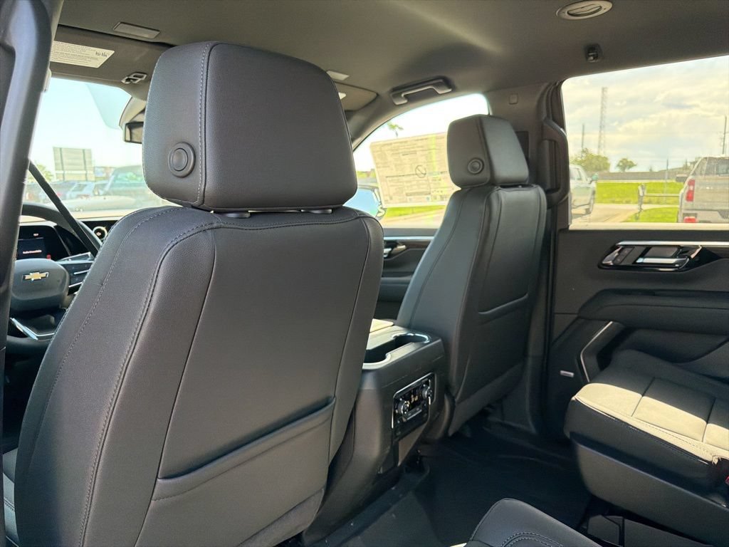 New 2026 Chevrolet Tahoe LT w/ Comfort Package AWD/4WD image 18