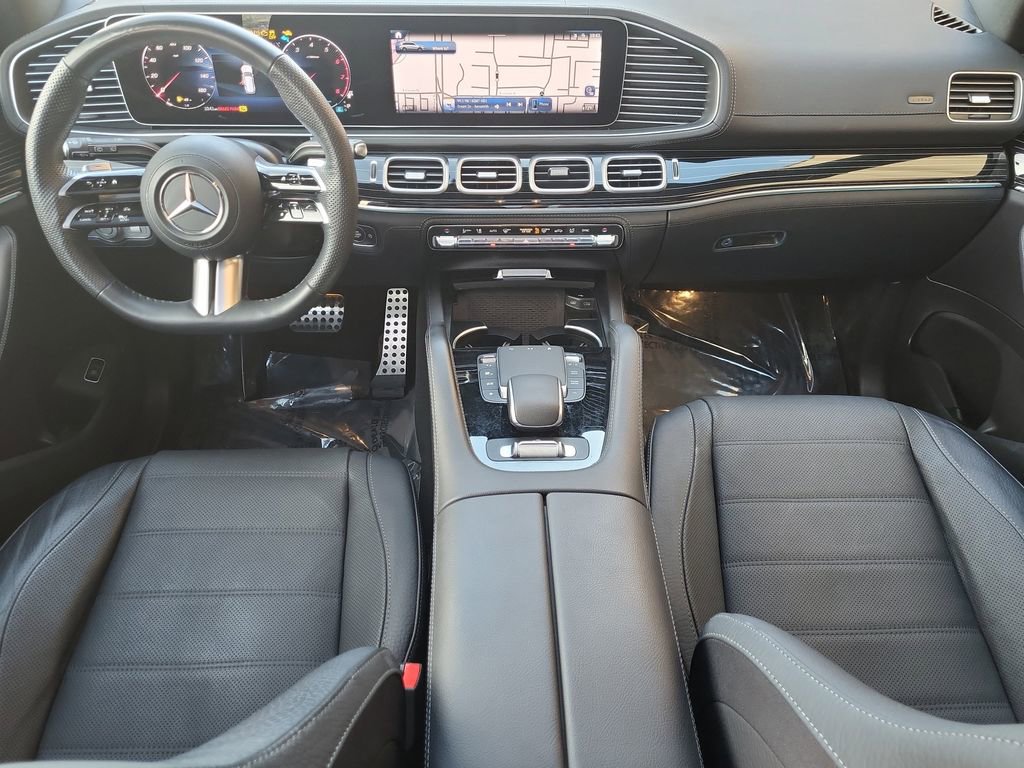 Used 2024 Mercedes-Benz GLS 450 4MATIC image 24