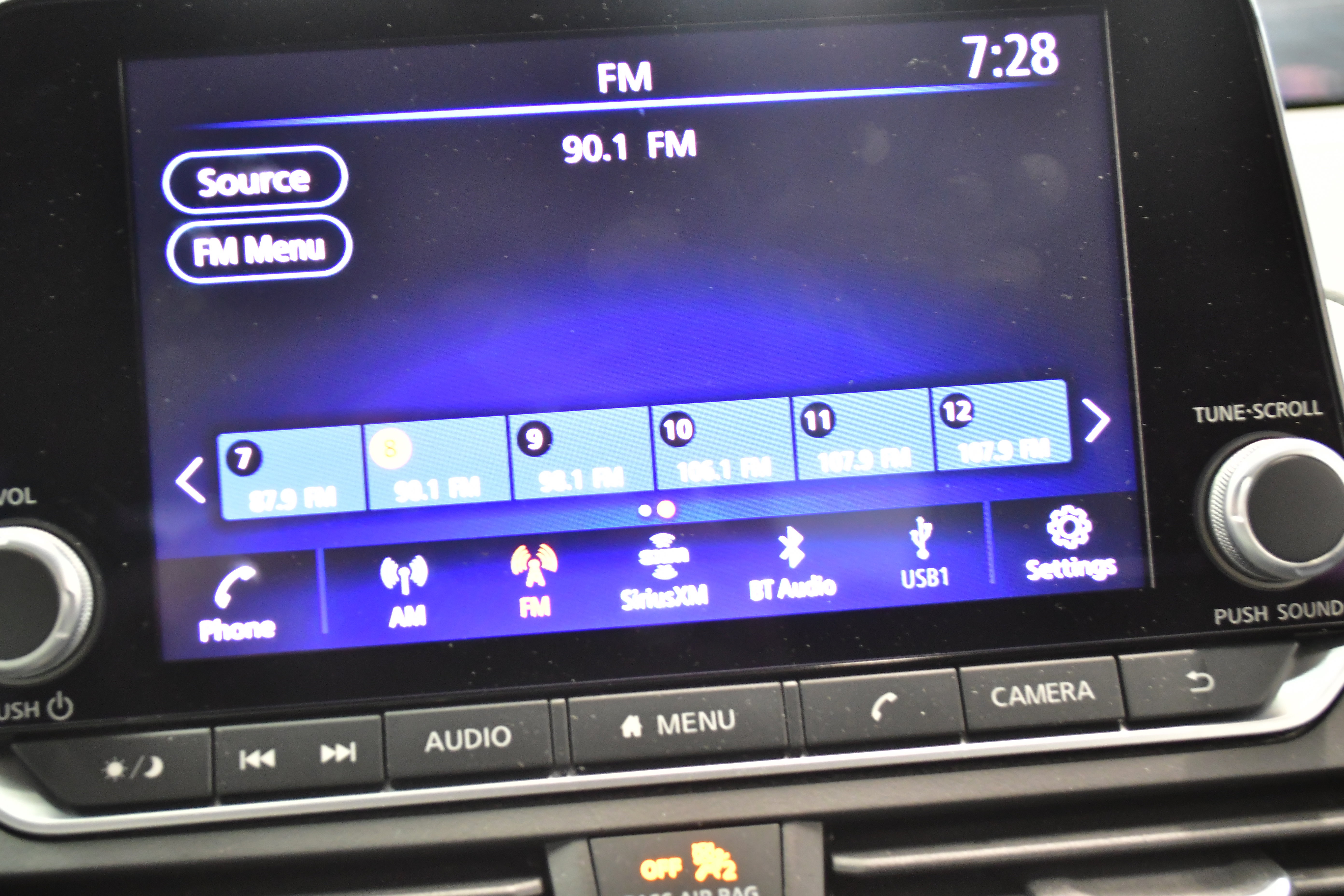 Used 2025 Nissan Altima 2.5 SV image 21