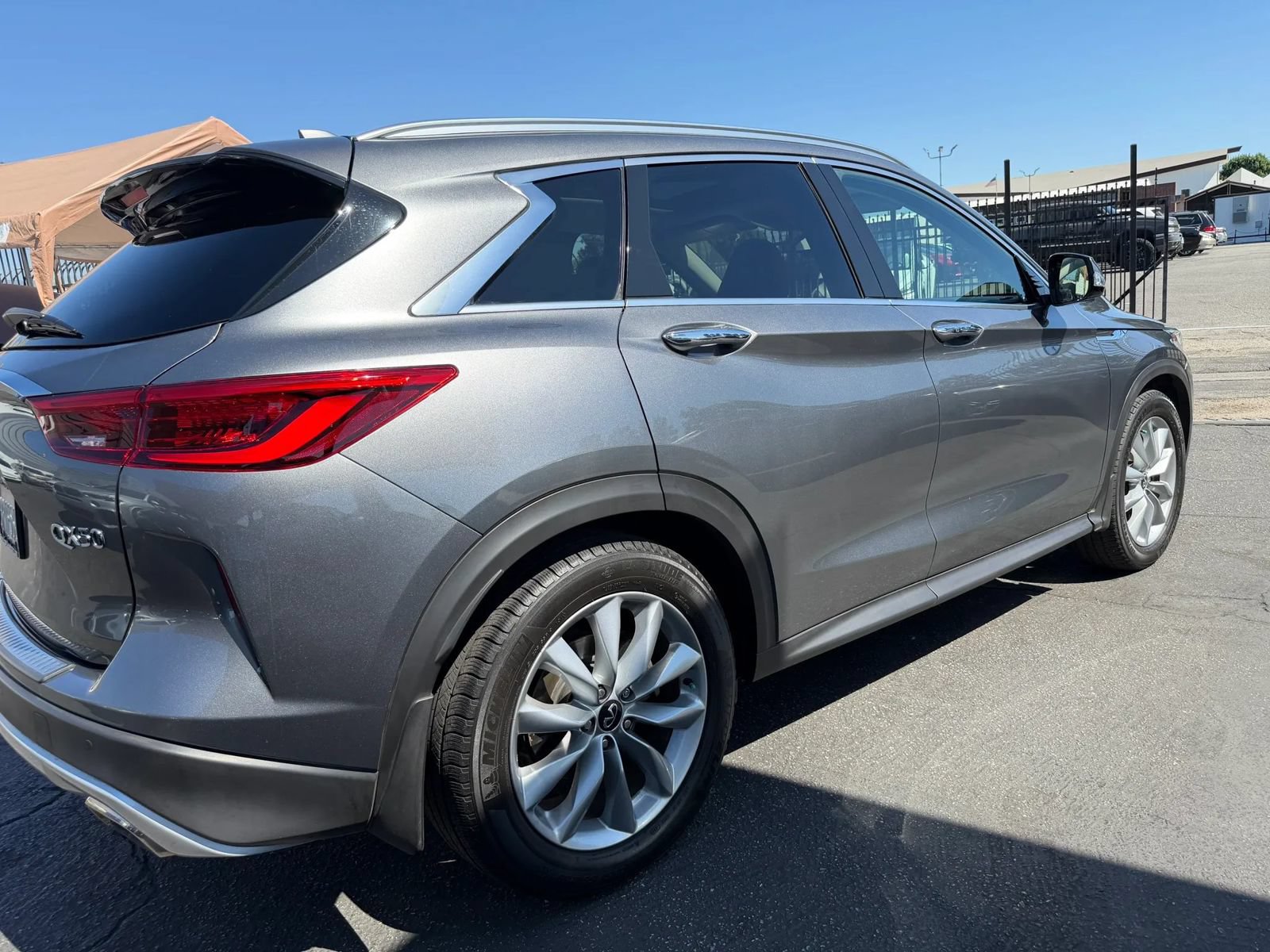 Used 2020 INFINITI QX50 Essential w/ Convenience Package FWD image 24