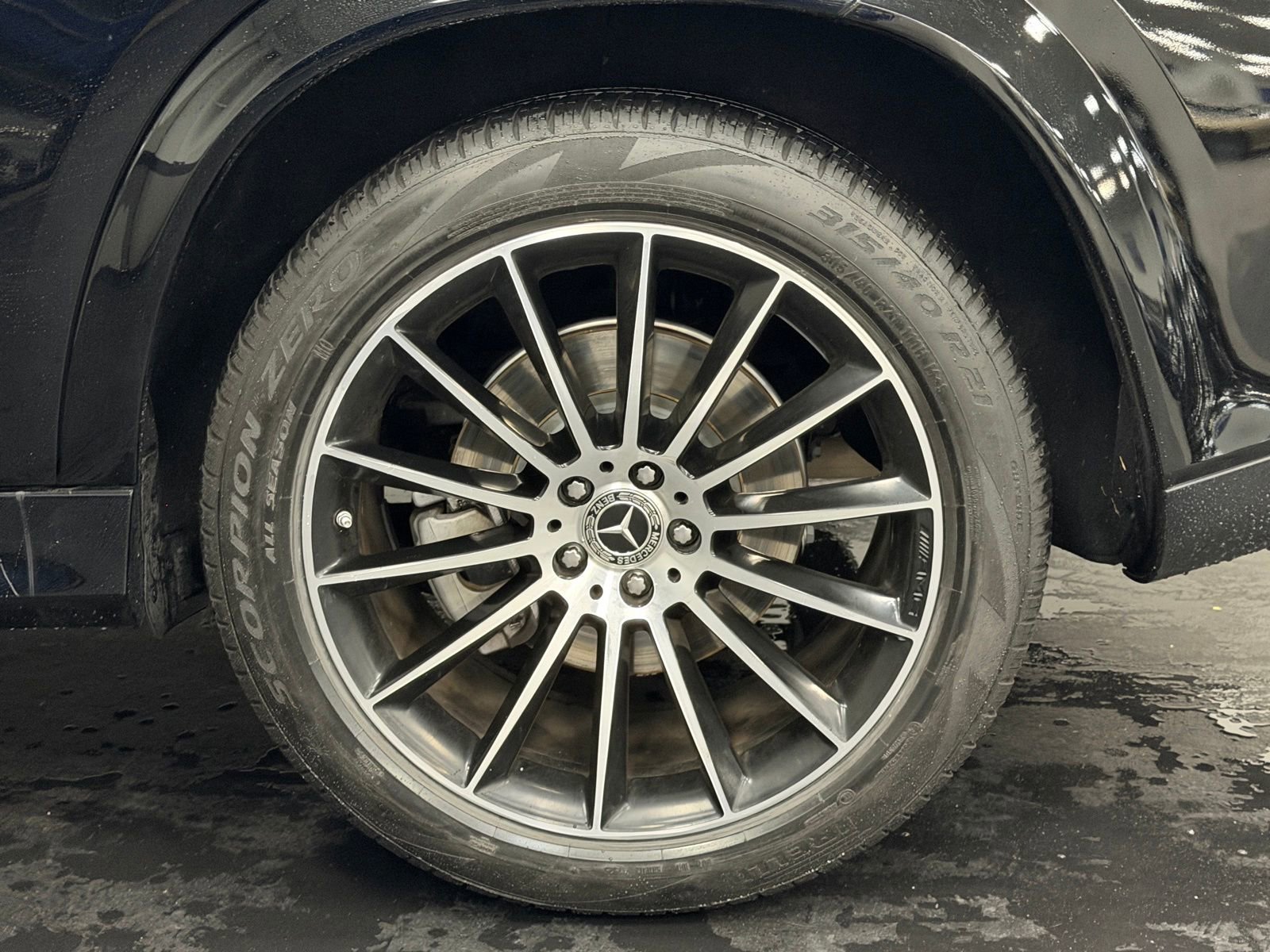 Used 2023 Mercedes-Benz GLE 450 4MATIC image 17