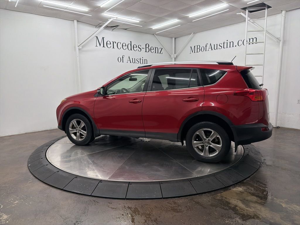 Used 2015 Toyota RAV4 XLE image 3