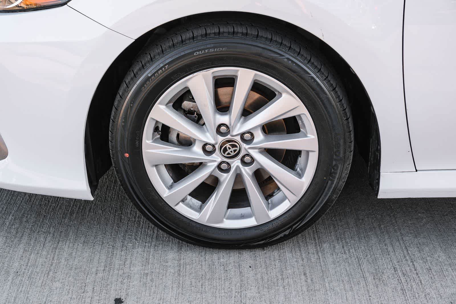 Certified 2021 Toyota Camry LE FWD image 10