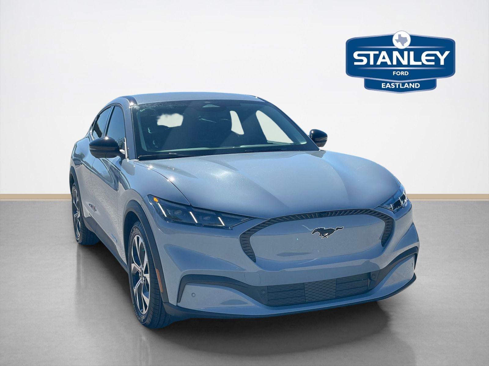 New 2025 Ford Mustang Mach-E Select image 1