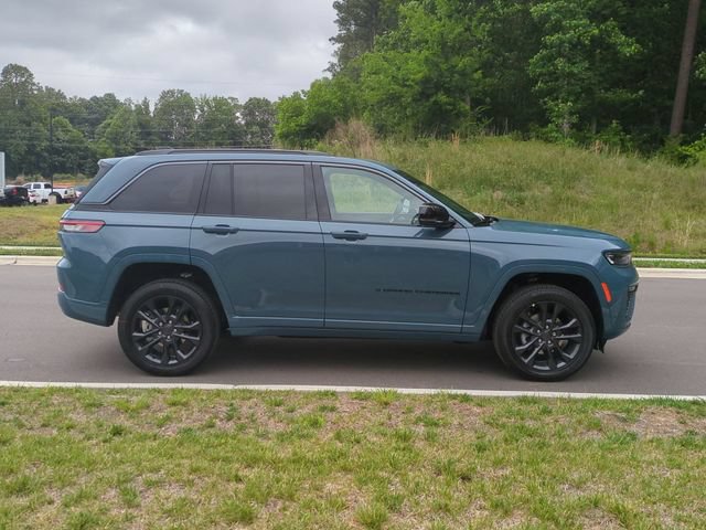 New 2026 Jeep Grand Cherokee Limited AWD/4WD image 14