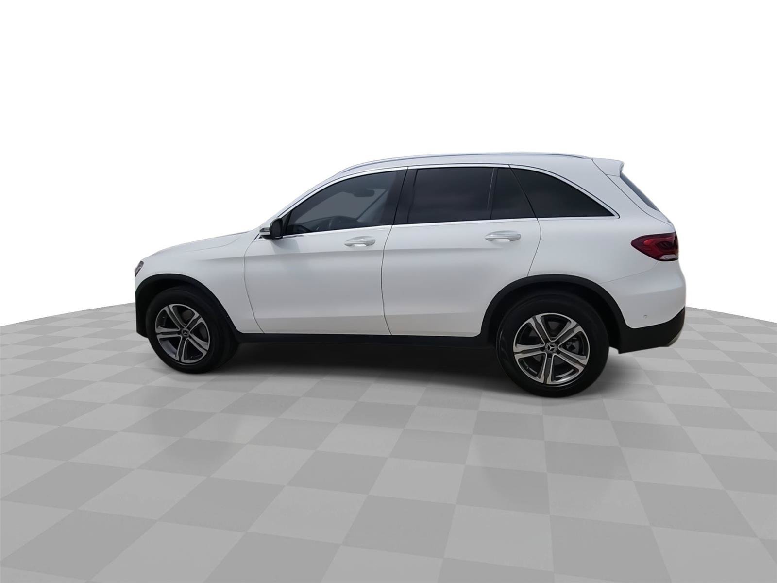 Used 2021 Mercedes-Benz GLC 300 image 6
